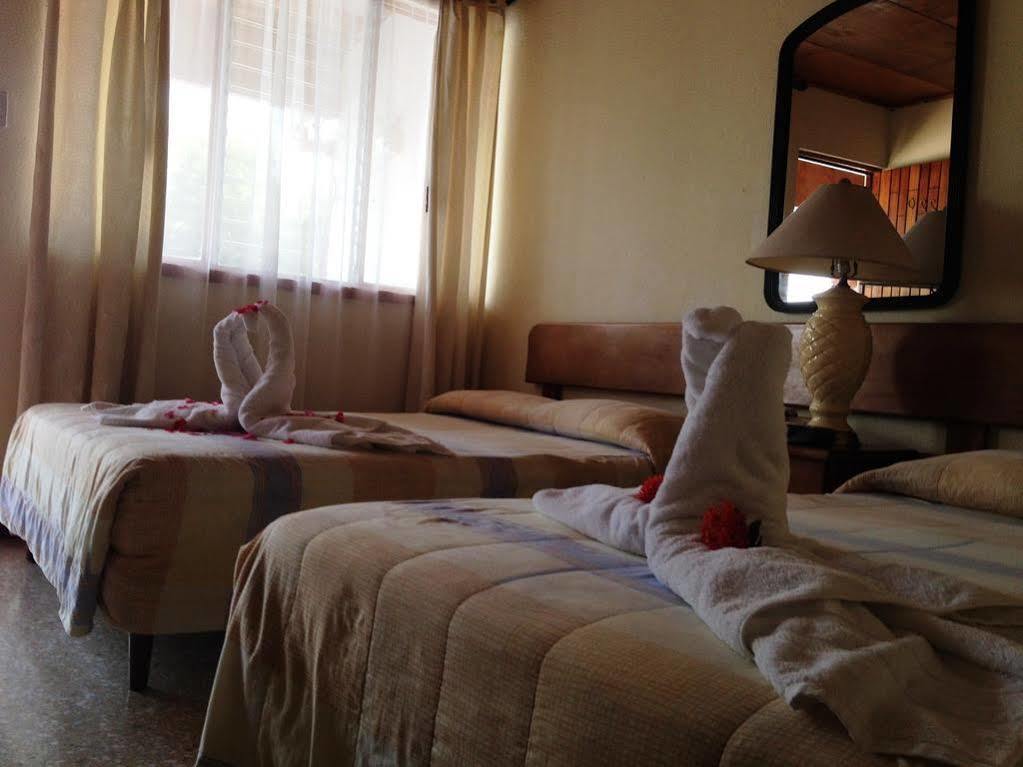 Hotel La Siesta Liberia Buitenkant foto
