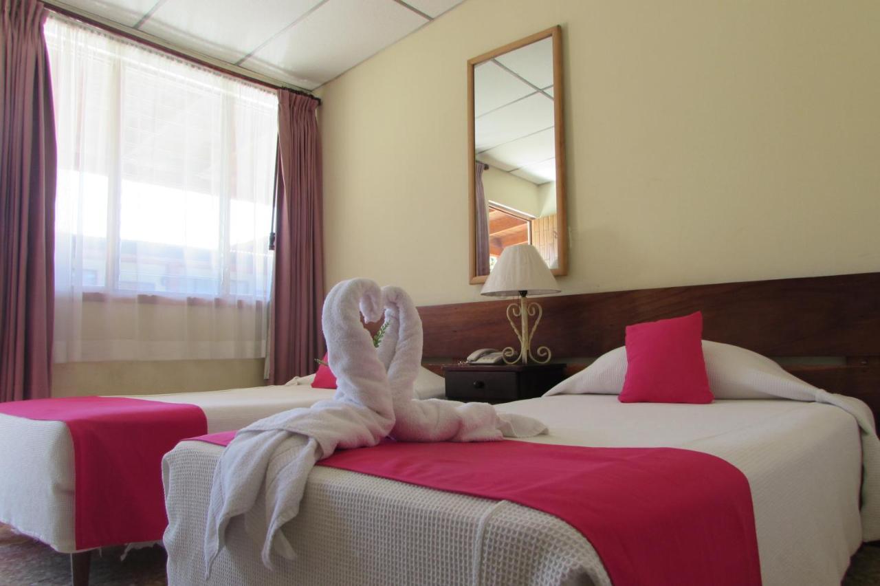 Hotel La Siesta Liberia Buitenkant foto